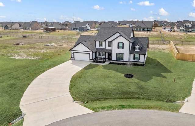 127 Clearwater Court photos photos