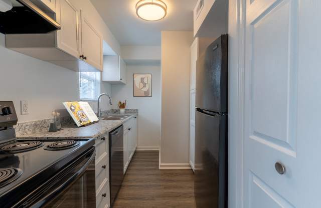 Olde Towne Apartments photos photos