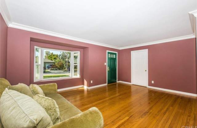 5461 E Fairbrook St Gallery 3