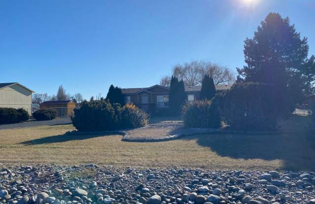 3 bedroom 2 bath home with garage on 1 acre photos photos