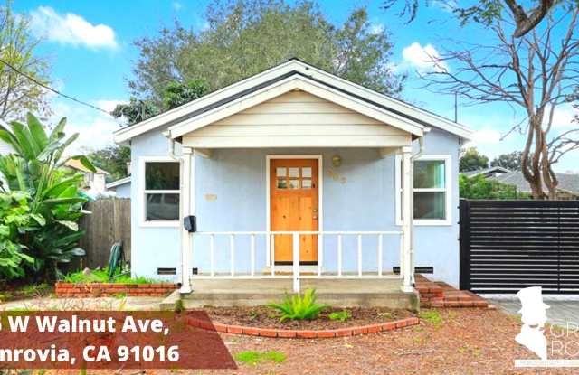 Charming single-story residence photos photos