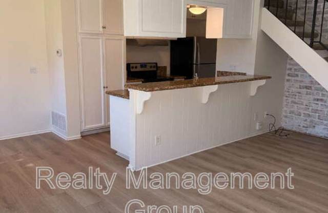 9846 Mission Viejo Ct Gallery 3