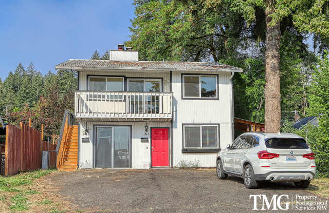 Charming 2 bed 1 bath Condo in Camas Neighborhood photos photos