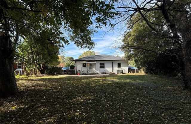 3427 Eastway Drive photos photos