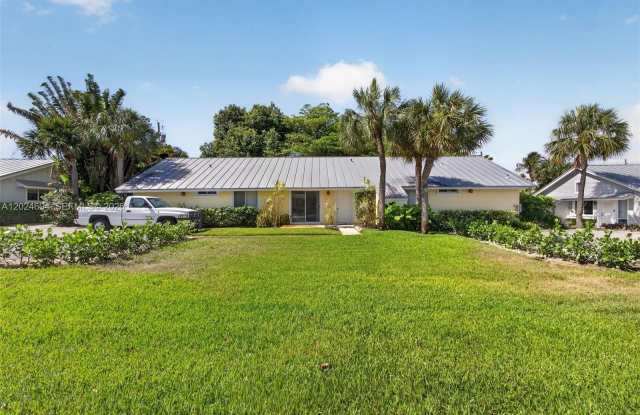1954 Windsor Dr - 1954 Windsor Drive, Juno Ridge, FL 33408