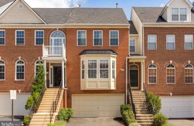 6333 DUNMAN WAY - 6333 Dunman Way, Kingstowne, VA 22315