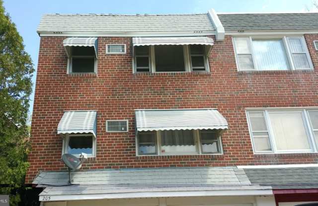 205 E ERICA Place photos photos