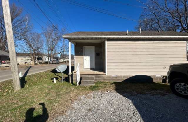 426 S. Washington Ave. photos photos