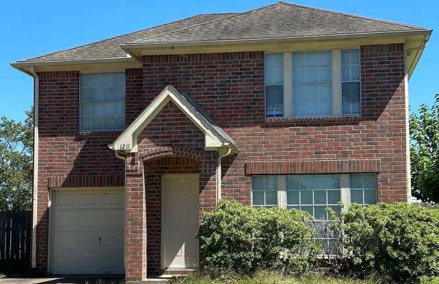 1211 Bayou Glen Dr - 1211 Bayou Glen Drive, La Porte, TX 77571