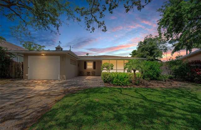 253 PARK Circle S photos photos