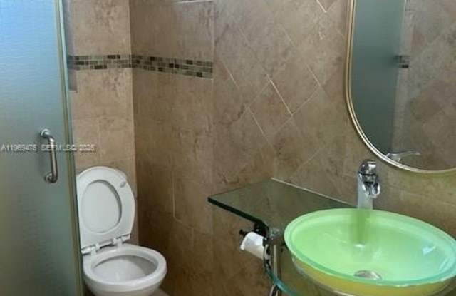 1795 Calais Dr photos photos