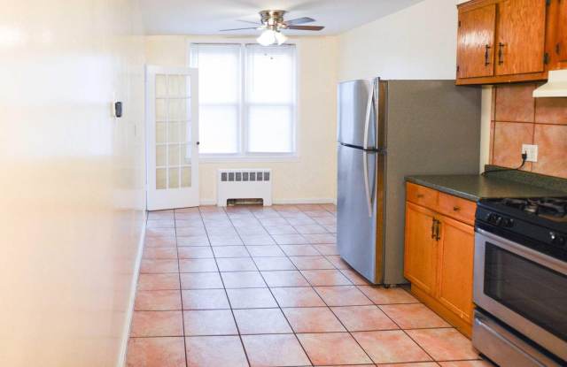 253-27 85 Road Gallery 2