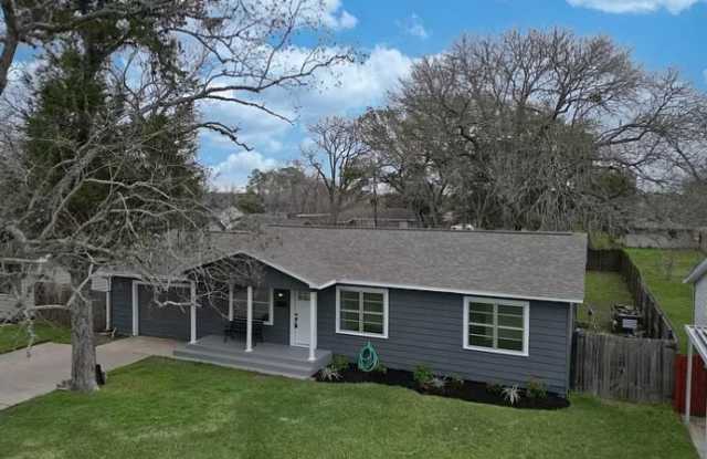 303 Yaupon Street photos photos 303 Yaupon Street photos photos