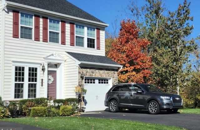 135 BRIARWOOD LANE photos photos