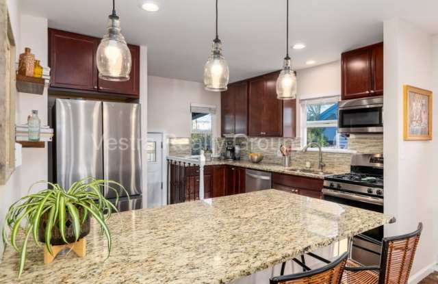 1560 Ulster Street photos photos