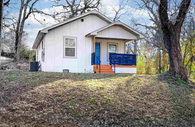 1804 W 24th St photos photos