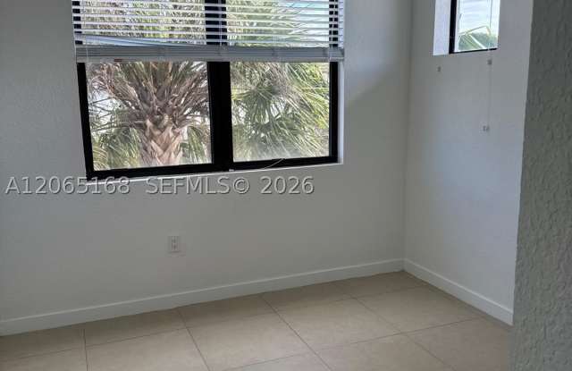 13371 SW 251st Ter Gallery 3
