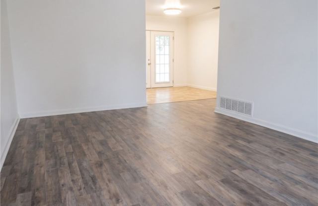 1009 S 29th Street Gallery 3
