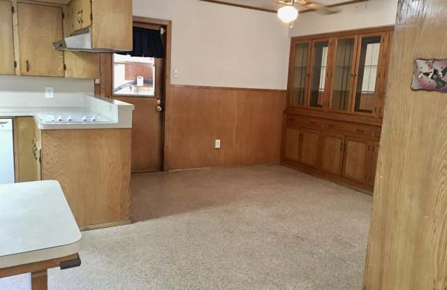 1000 Lindenwood Drive Gallery 2