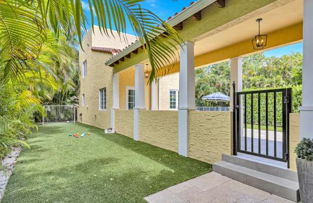 1503 Genoa St photos photos