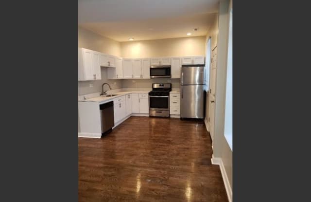 6245 S Greenwood Ave - 6245 South Greenwood Avenue, Chicago, IL 60637