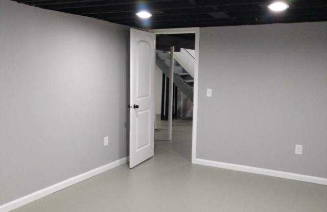 5453 Newport Road Gallery 4