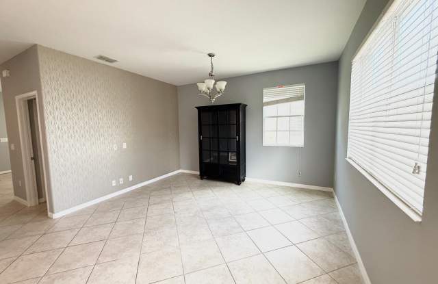 7642 Fairgrove Avenue - 1 Gallery 4