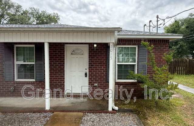 1015 Peakview Drive photos photos