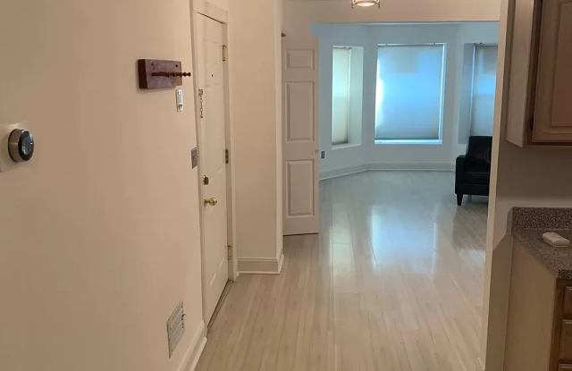 941 JFK Boulevard East - APT A1 - 941 JFK Boulevard East, Hudson County, NJ 07086