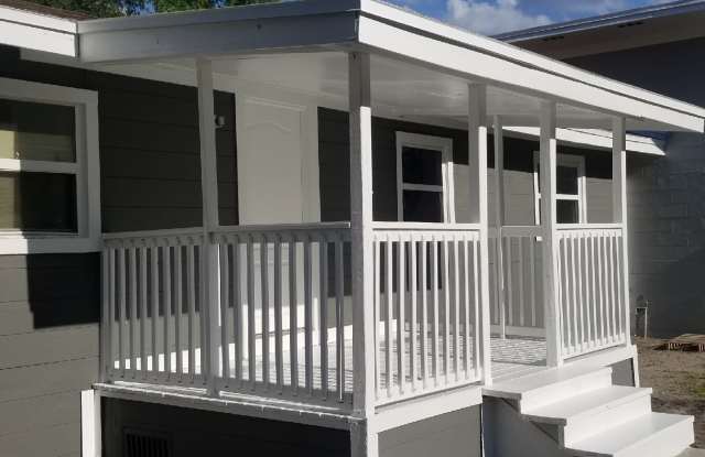 721 Foster Avenue Gallery 1