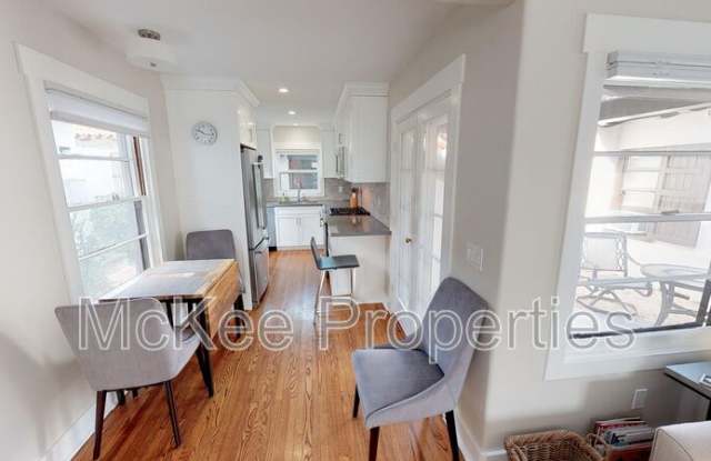 416 G Avenue Gallery 3
