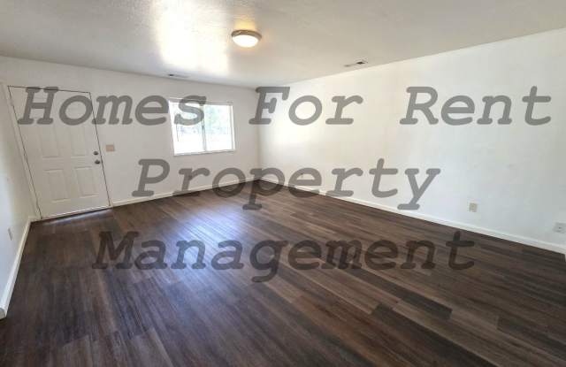 Remodeled 4 Bedroom 2 Bath Home Gallery 4