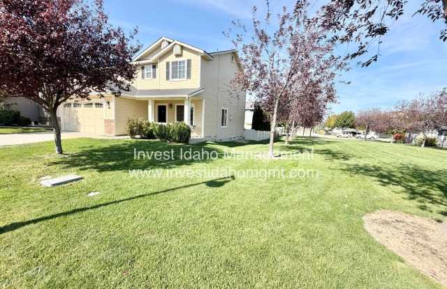 Beautiful 4 bedroom home available in South Meridian! Gallery 3