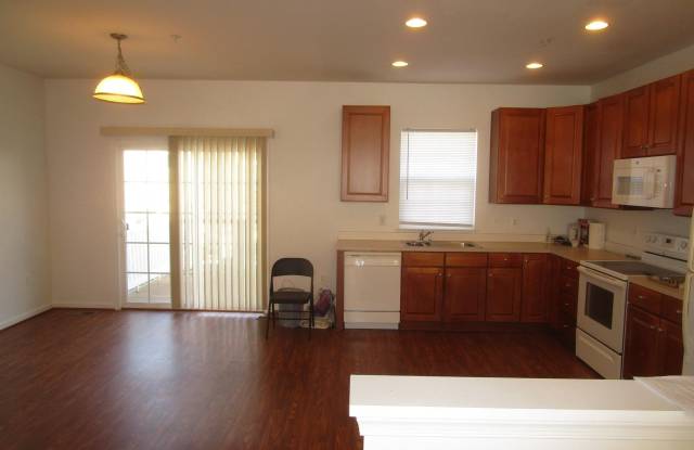 3518 FISHER HILL Road Gallery 4