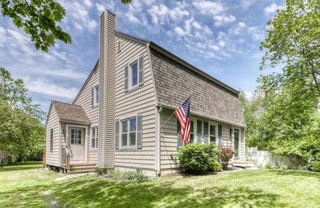 16 Grasshopper Lane photos photos