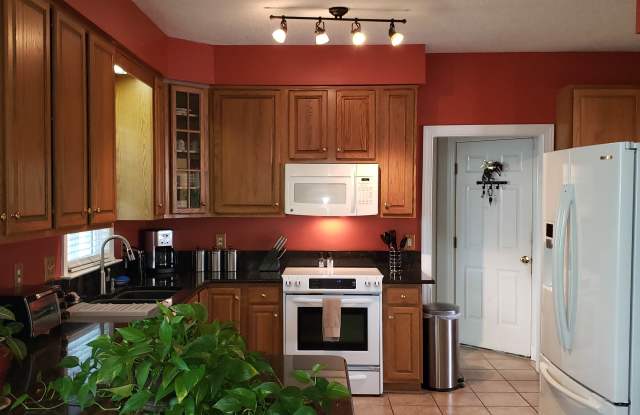 14006 St Regina Ct Gallery 2