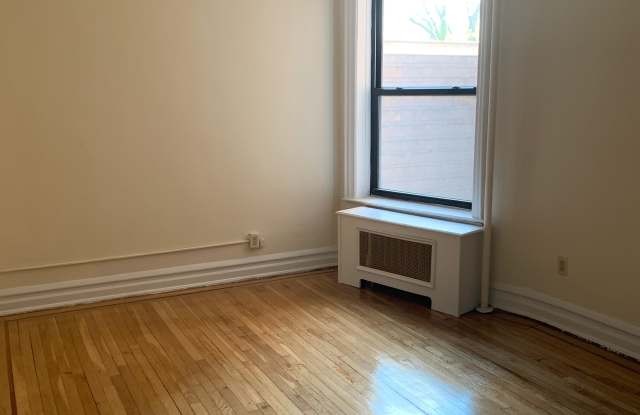 848 East 28th Street Gallery 2