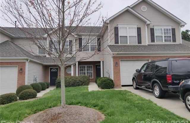 3509 Summerfield Ridge Lane Gallery 2