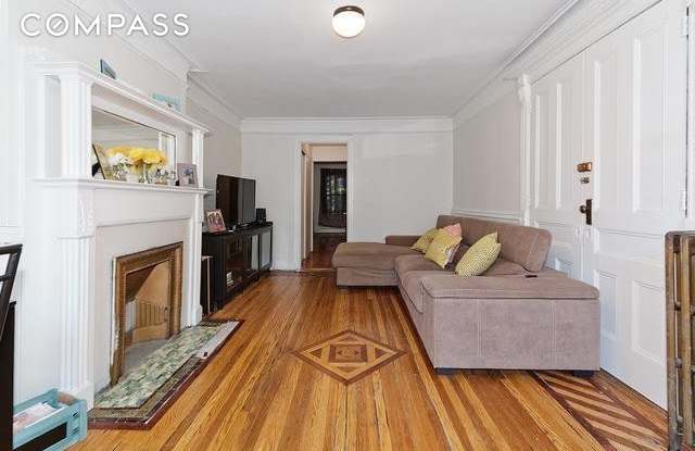 546 MacDonough Street Gallery 2