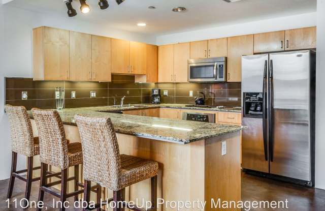 285 W. 6th Street # 313 - Center Street Lofts HOA Gallery 3