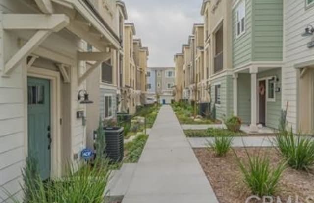 831 Sunburst Way - 831 Sunburst Way, Pomona, CA 91767