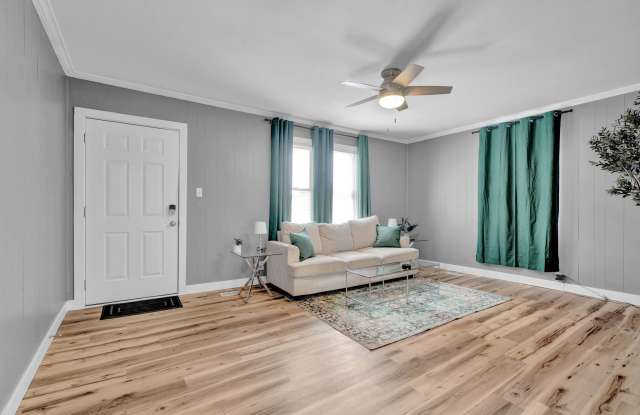 1709 Clay St - 1709 Clay Street, Henderson, KY 42420