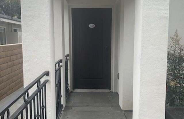 1631 HORNBLEND ST. Gallery 3