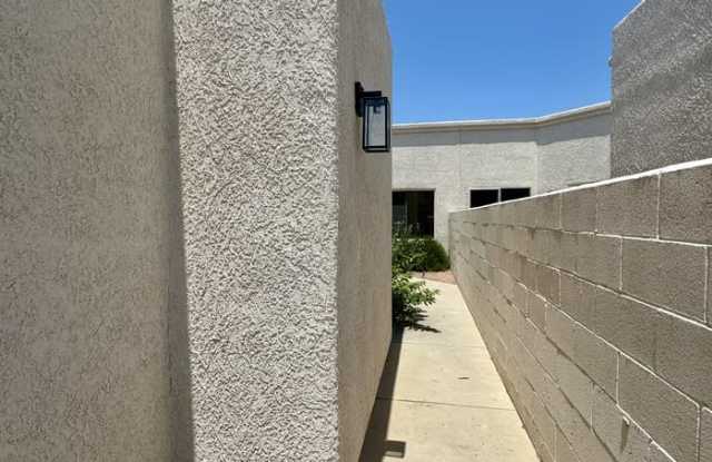 7847 East Roget Drive Gallery 3