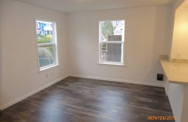 3250 48th Ave SW Gallery 2