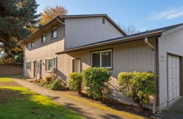 Remodeled 3 Bedroom Duplex ~ Albany ~ Pet Friendly photos photos Remodeled 3 Bedroom Duplex ~ Albany ~ Pet Friendly photos photos