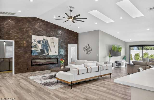 363 E Robindale Road photos photos