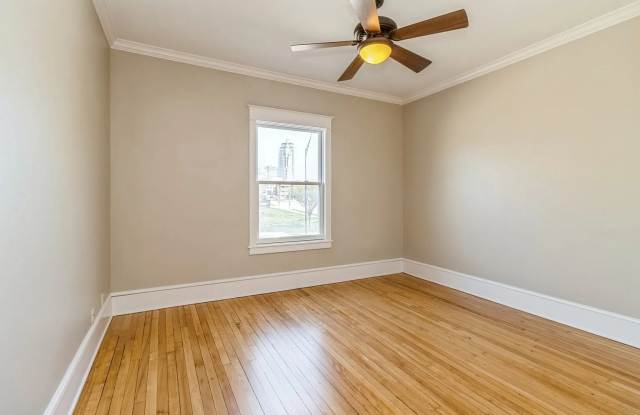 700 15th St photos photos