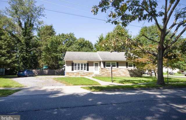210 S GIRARD Road S Gallery 1