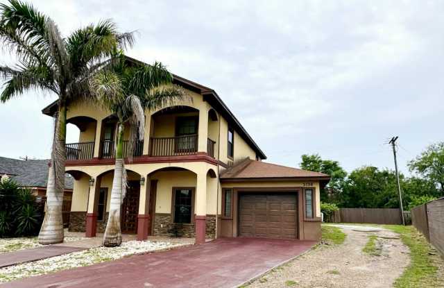 3136 Resaca Vista Dr photos photos